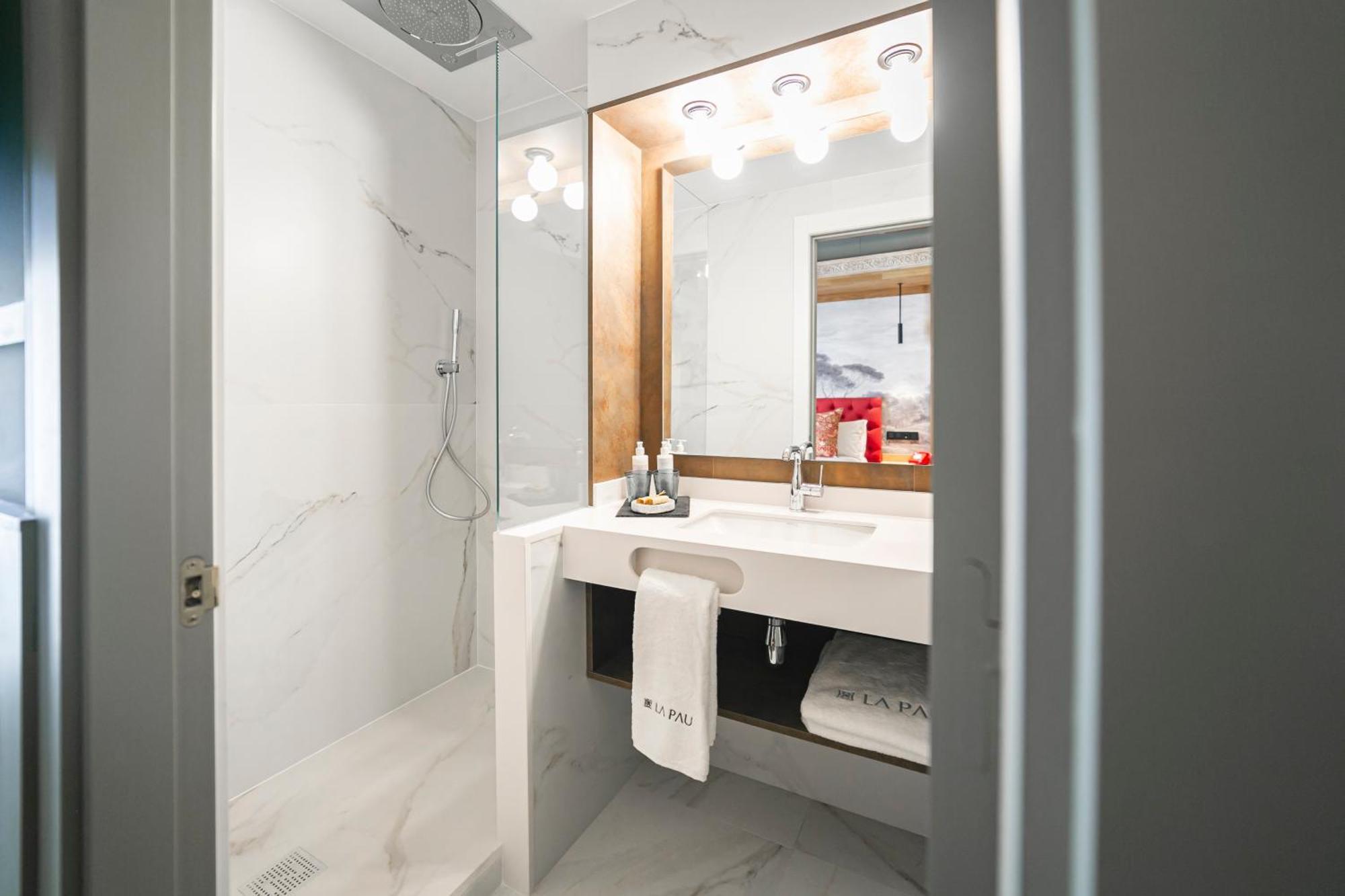 Hotel La Pau 4 Sup Barcelona Zewnętrze zdjęcie
